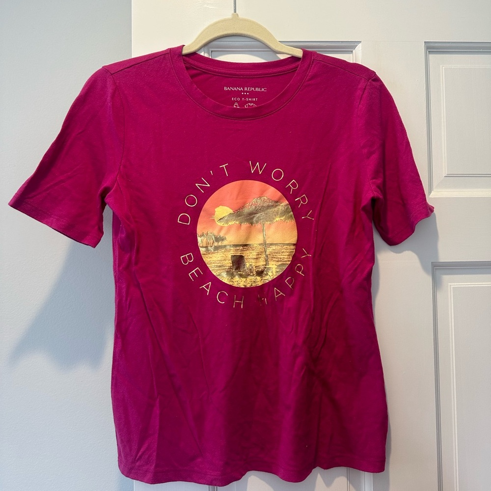 Banana Republic Women’s Pink Soft T-shirt
